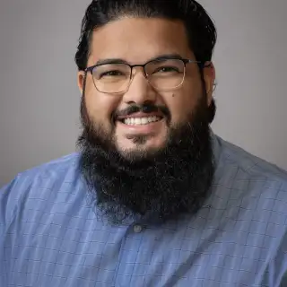 Dr. Farhad Syed
